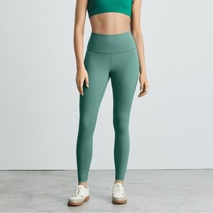 NWT Everlane The Perform 24/7 High Rise Ankle Athletic Leggings Dark Mint Large